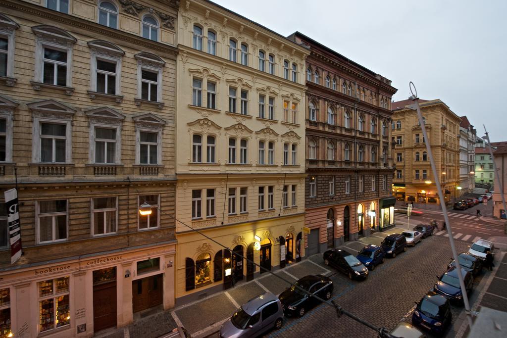 Holec Apartments Praha Ruang foto